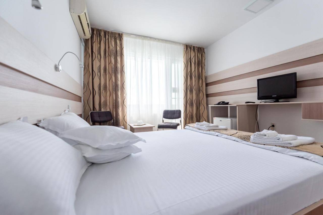 Hotel Capitol Jupiter Extérieur photo