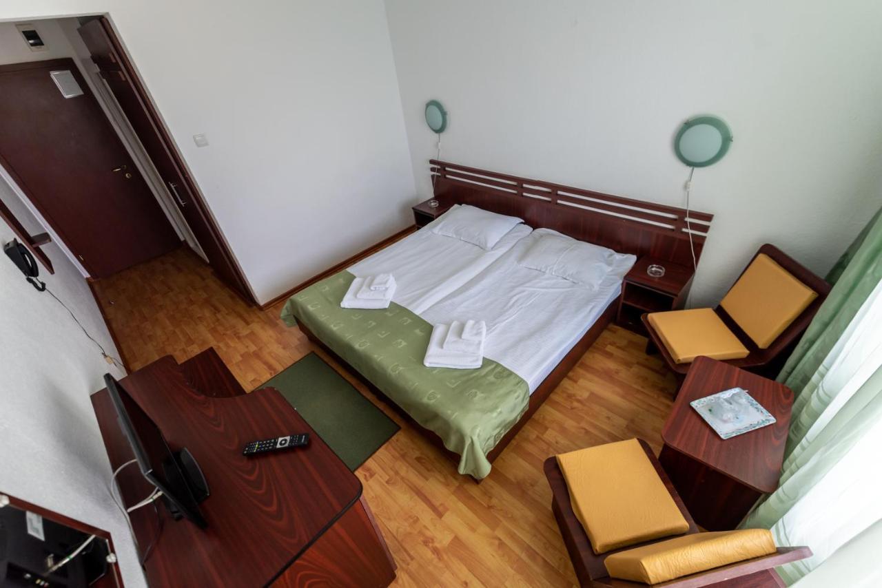 Hotel Capitol Jupiter Extérieur photo